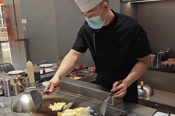 英将 Teppanyaki
