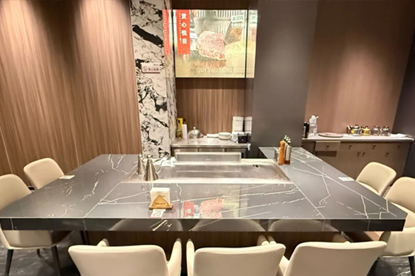 秦宝鼎 Teppanyaki restaurant interior