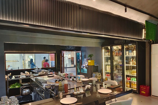 喜火 Teppanyaki restaurant interior