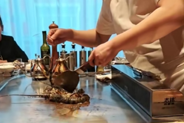 美琦麟酒店 Teppanyaki restaurant interior